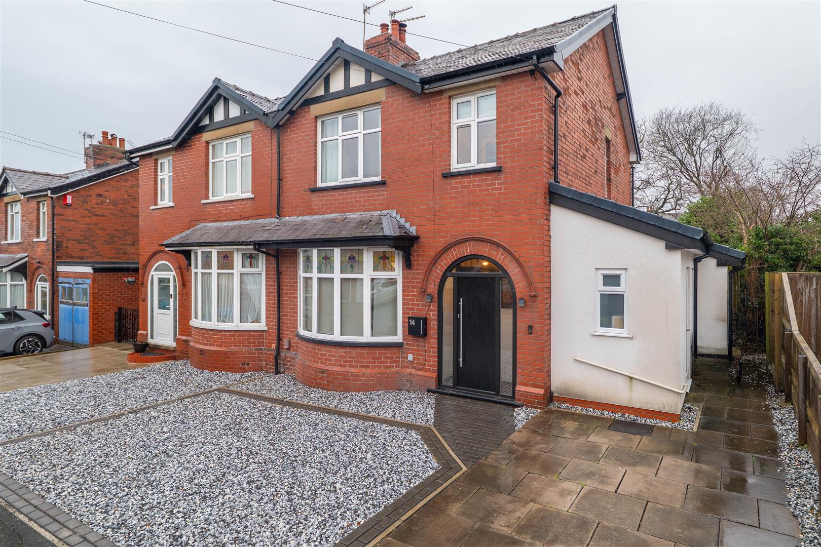3 bed property in Millfield Road, Chorley